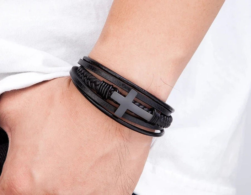 Bracelete Masculino Cristão de Couro Trançado Multi - Camadas com Fecho Magnético - TechnoLoja