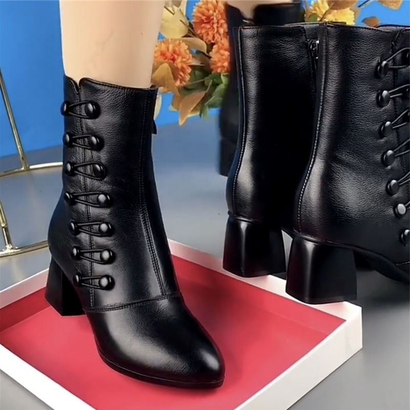 Bota Italiana Feminina de Couro Cano Curto - Frete Grátis - TechnoLoja