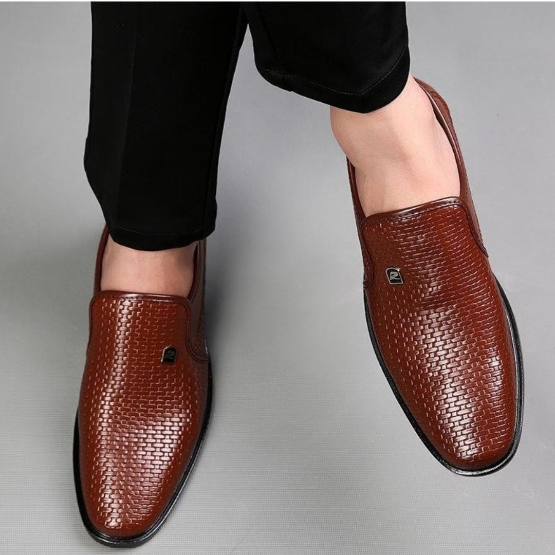 Sapato Masculino de Couro Monograma - Frete Grátis - TechnoLoja